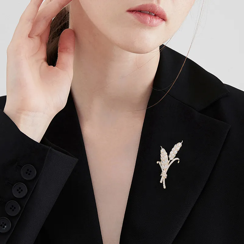 MCK Copper Alloy Brooches Women's-3