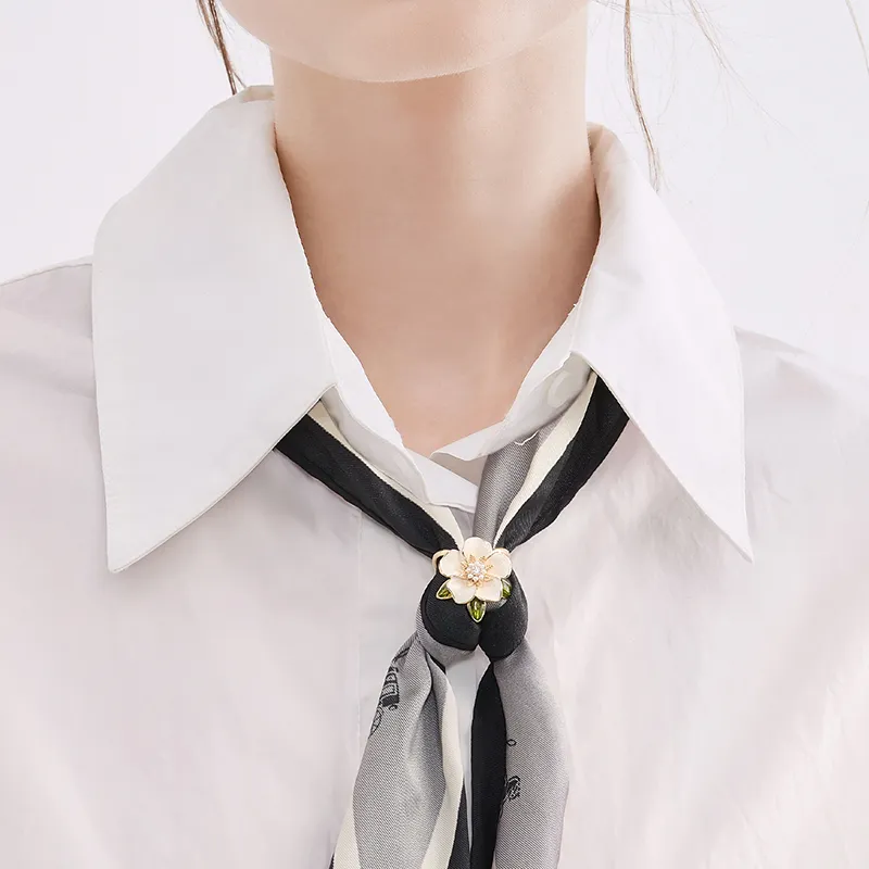 MCK Copper Alloy Brooches Women's-1