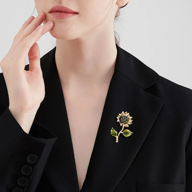 MCK Faux Crystal Brooches Women's-3
