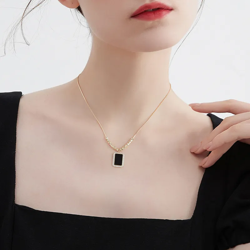 MCK Copper Alloy Necklaces Women's-5