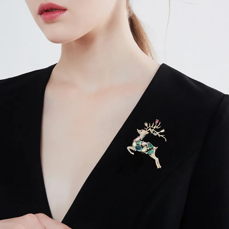 MCK Fashionable And Upscale Brooches Unisex-3