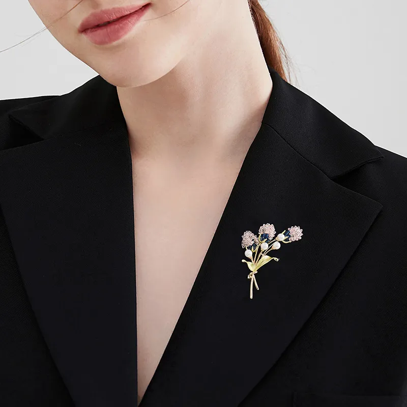 MCK Copper Alloy Brooches Women's-4