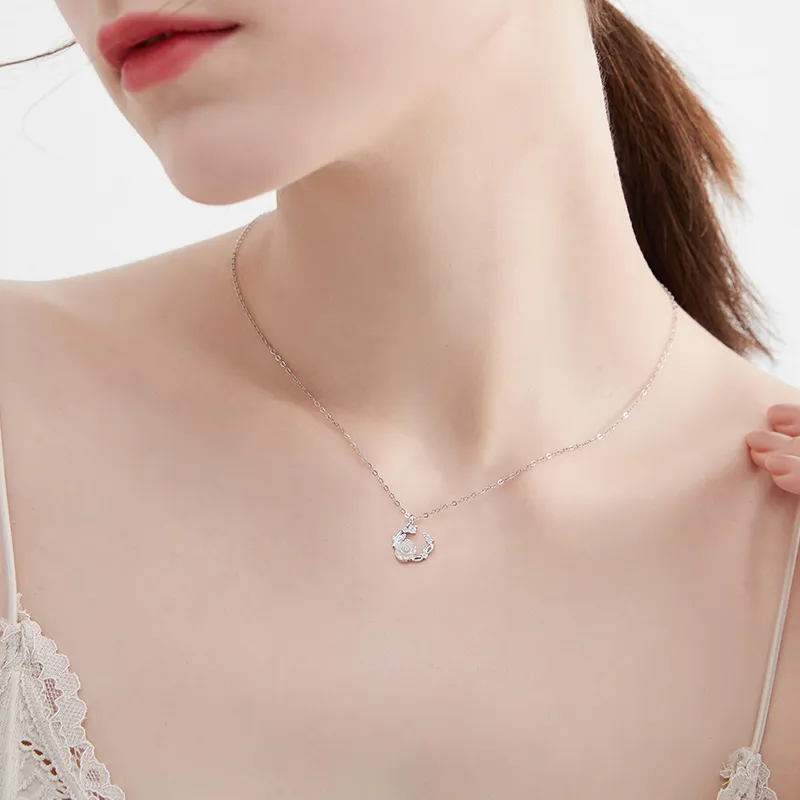 MCK Everyday Commute Versatile Necklaces Women's-1