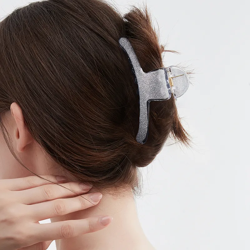 MCK Plastic Matte Hair Clips Women's-1