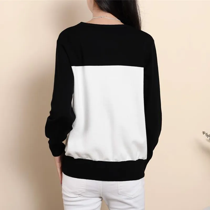 Fele.d Knitwear Women's Black & White-9