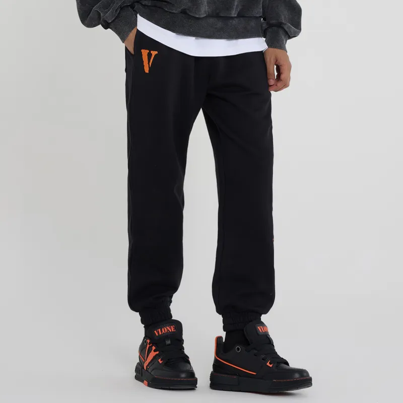 VLONE Gothic Alphabet Series Knitted Sweatpants Unisex-4