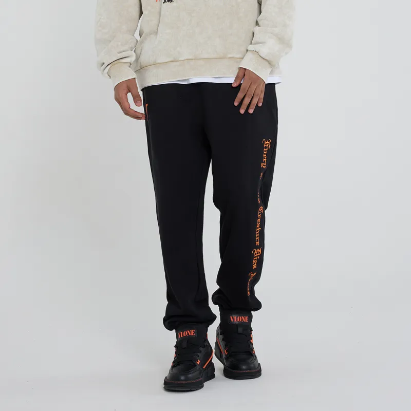 VLONE Gothic Alphabet Series Knitted Sweatpants Unisex-7