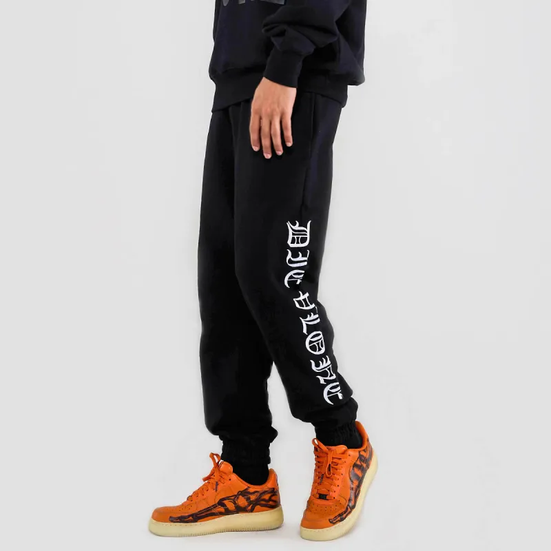 VLONE Gothic Alphabet Series Sweatpants Unisex-4