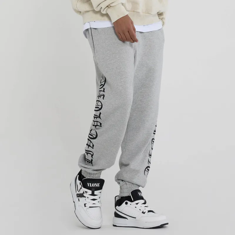 VLONE Gothic Alphabet Series Sweatpants Unisex-10