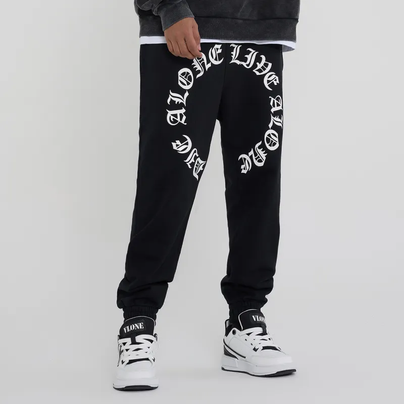 VLONE Gothic Alphabet Series Knitted Sweatpants Unisex-7