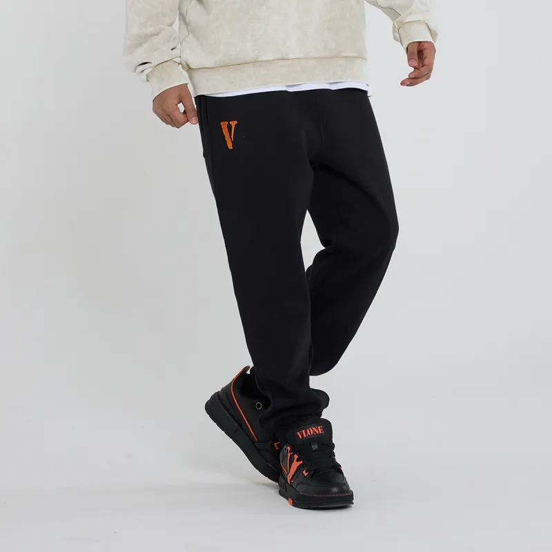 VLONE Gothic Alphabet Series Knitted Sweatpants Unisex-8