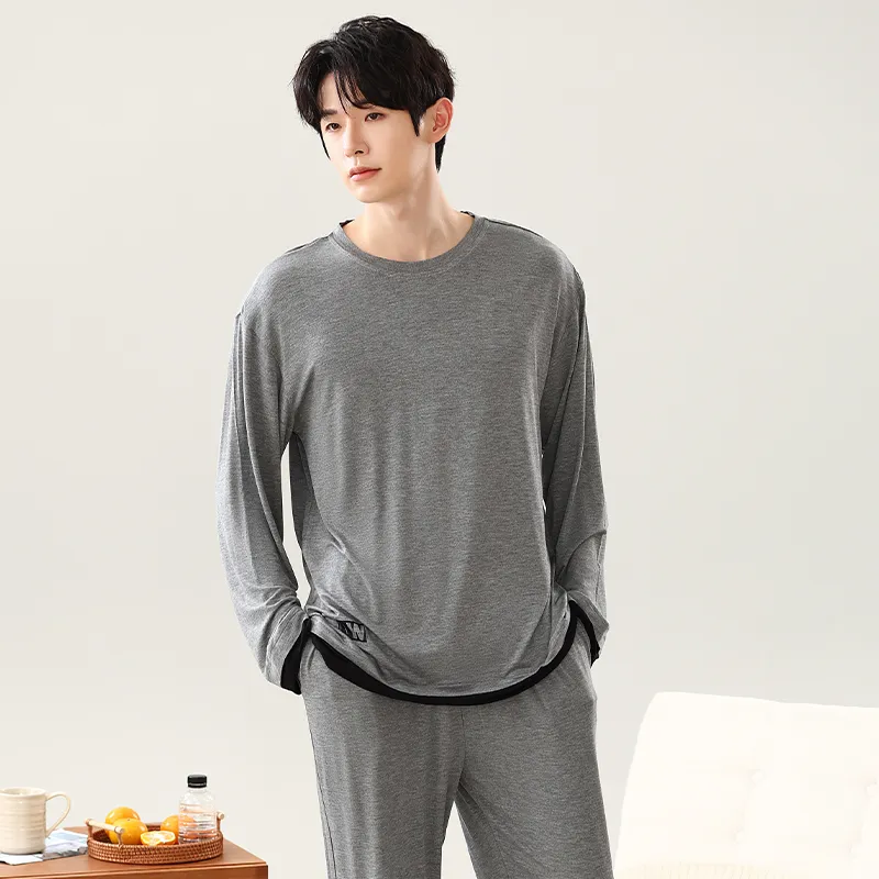 Huggy Kissy Pajama Set Men's Gray-4