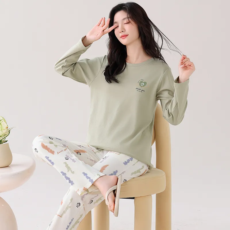 Huggy Kissy Pajama Set Women's Light Green-1