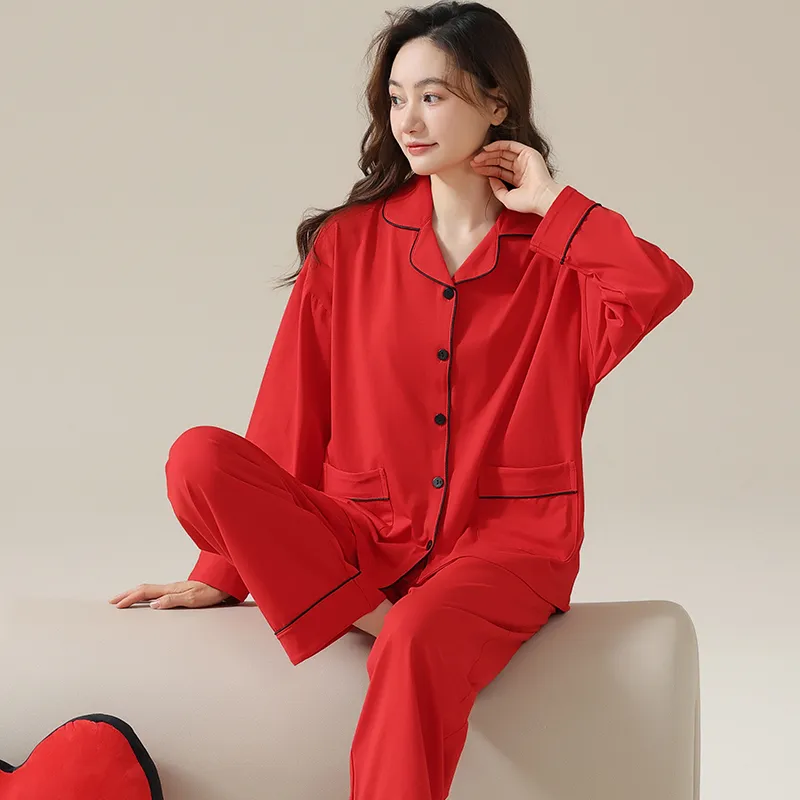 Huggy Kissy Women's Pajama Sets-3