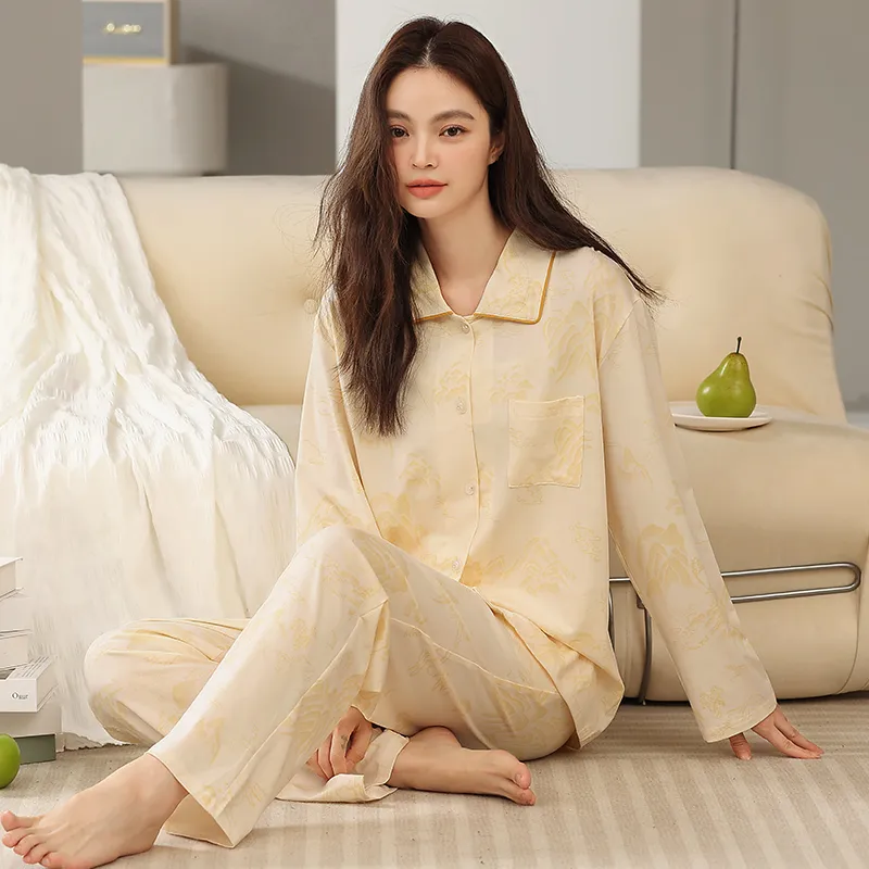 Huggy Kissy Pajama Set Women's Beige Yellow-4