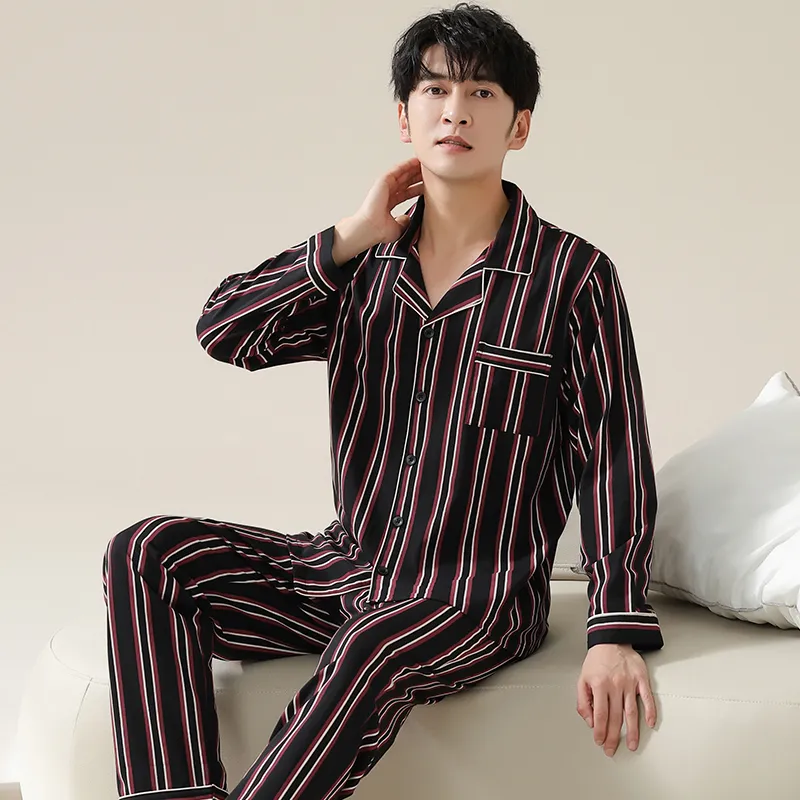 Huggy Kissy Pajama Set Men's Black-2