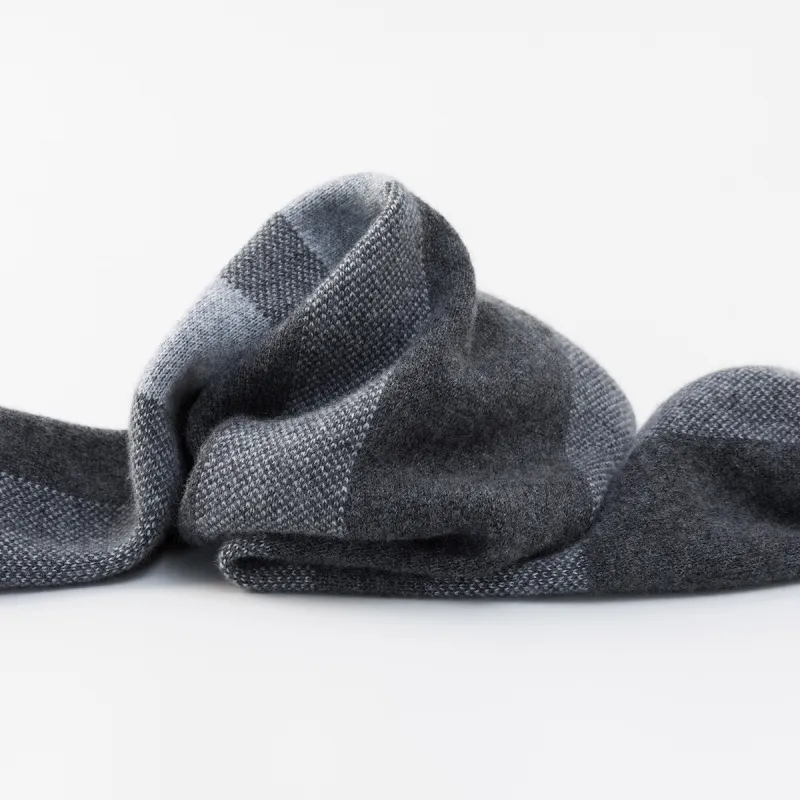 NAVIGARE Sheep Wool Knit Scarves Unisex Robin Gray Dark Rock Gray/Black-4