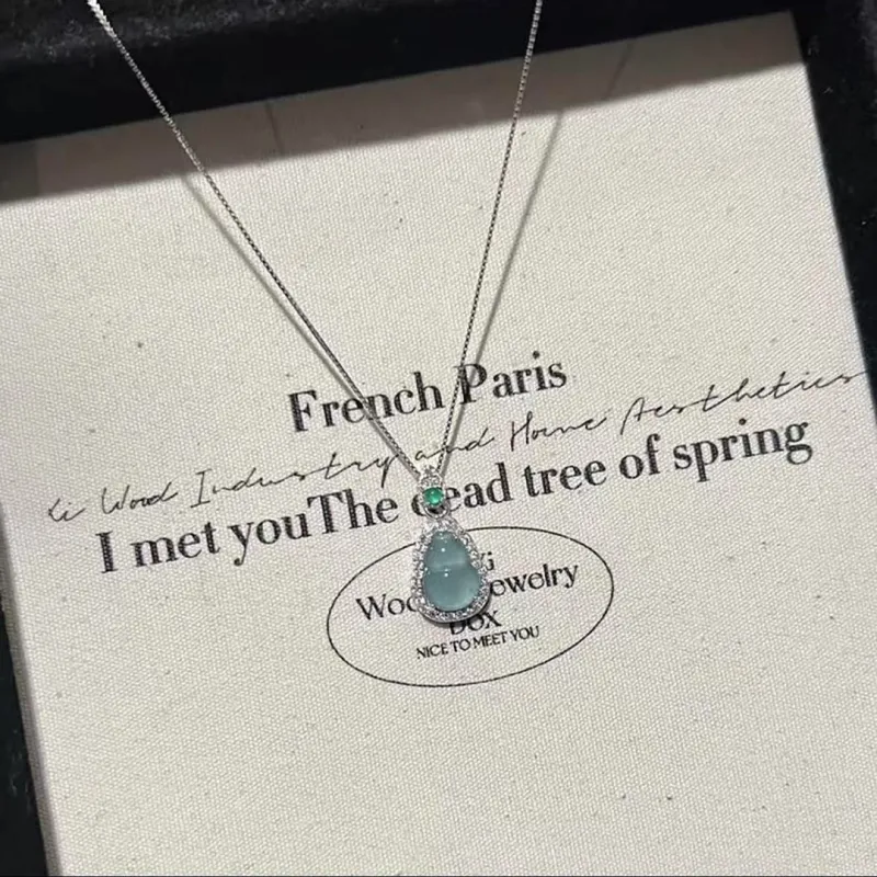 Seven Little Craftsmen Ice Glutinous Necklaces Unisex-2