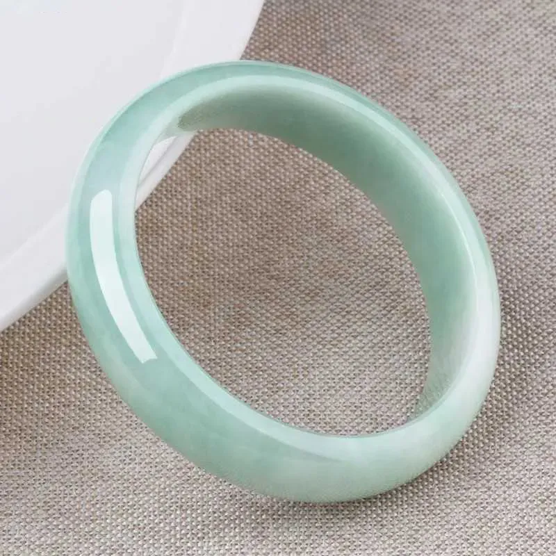 Seven Little Craftsmen Glutinous Jade Jadeite Bangles Unisex-2
