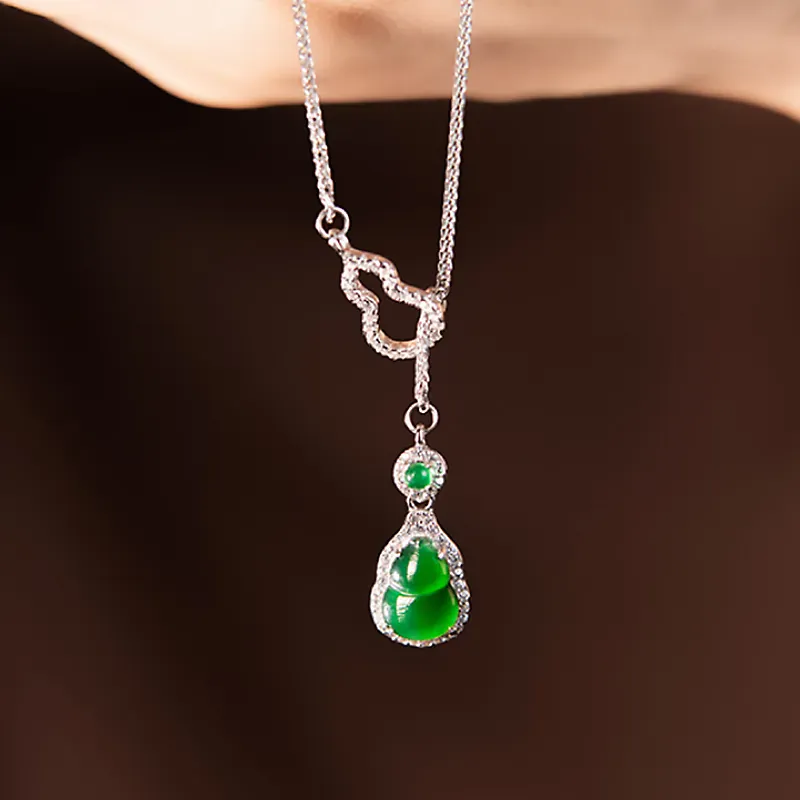 Seven Little Craftsmen Ice Glutinous Jadeite Necklaces Women's-2