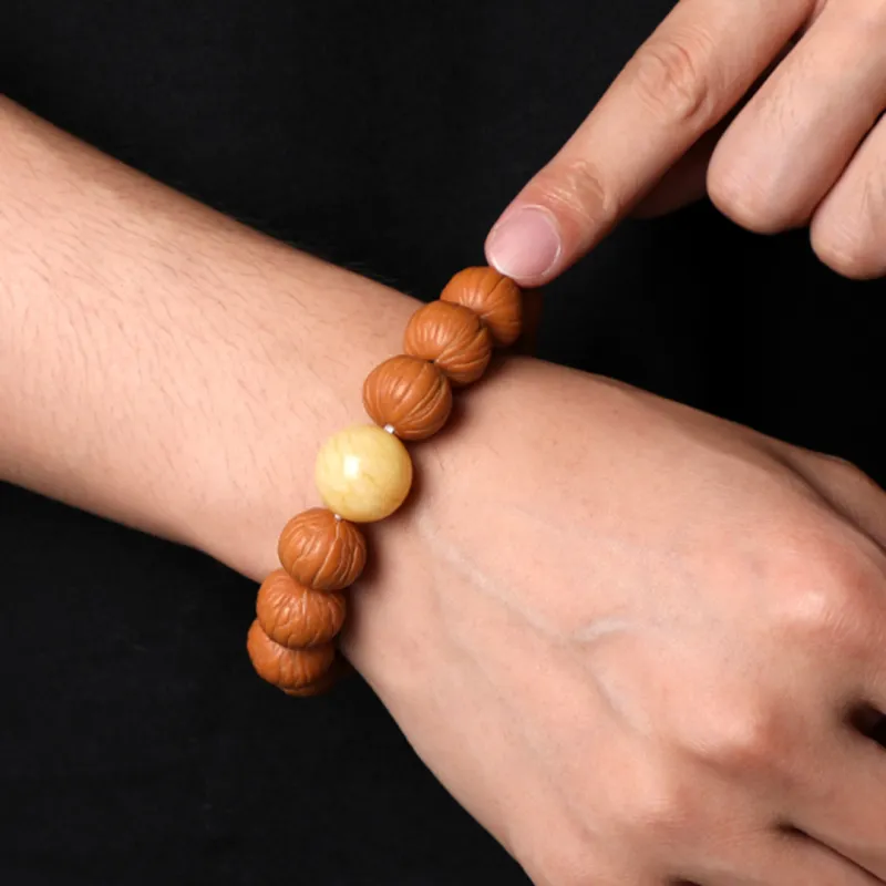 Seven Little Craftsmen Monkey Head Walnut Bracelets Unisex-4