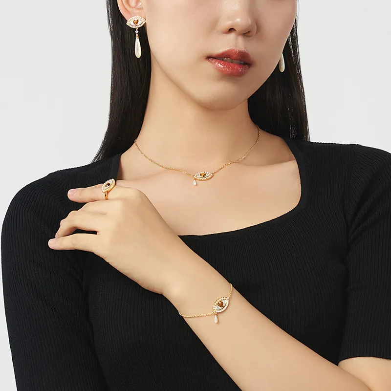 Lola Rose Natural Tiger's Eye Stone Necklaces Women's-2
