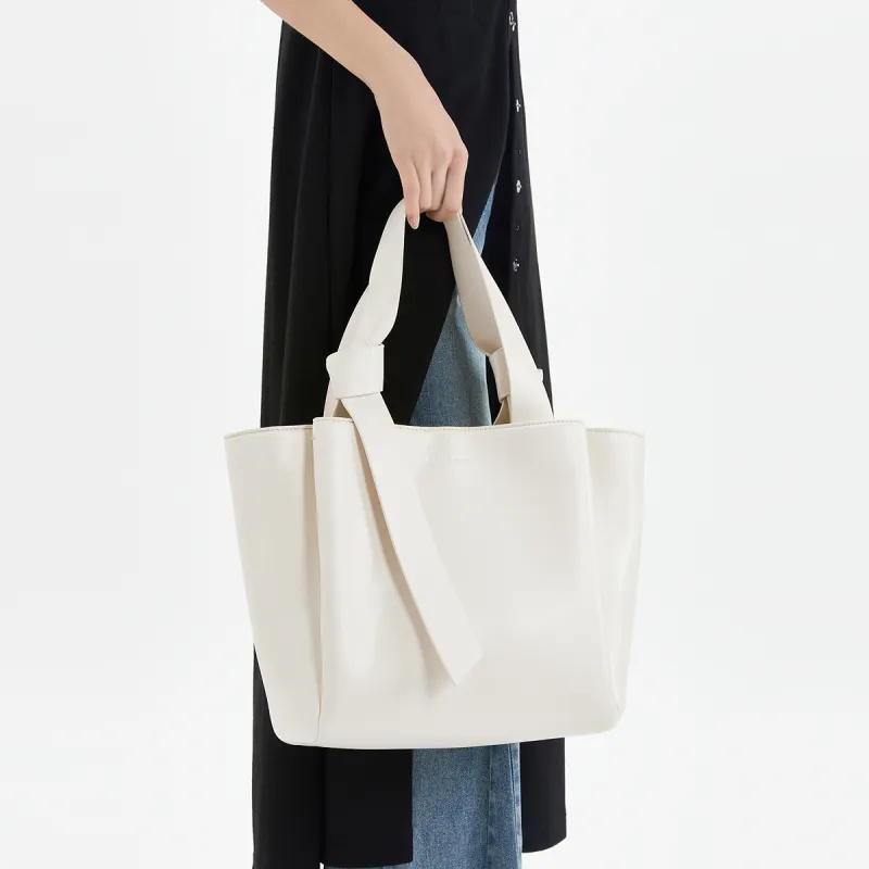 CHARLES&KEITH Synthetic Leather Shoulder Bag Tubas Women's Chalk White/Noir Black-4