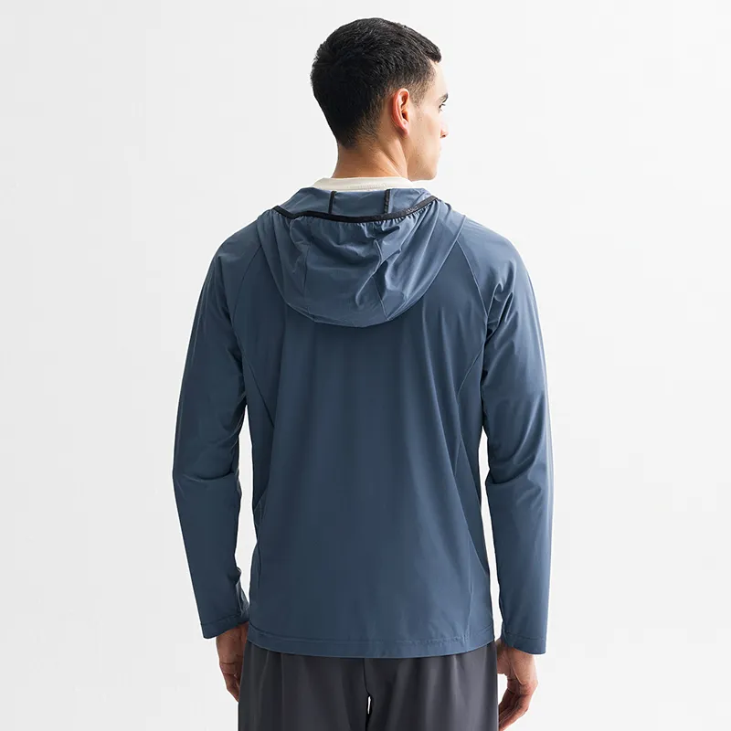 SPYDER Training Jackets Men-9