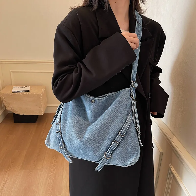 HACIN Denim Shoulder Bag Women's Black/Light Blue/Dark Blue-5