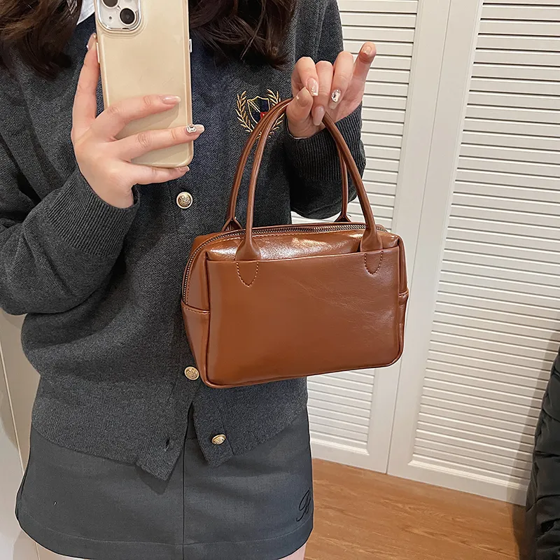 HACIN Pu Handbag Regular Women's Ancora Red/Black/Coffee/Brown-7