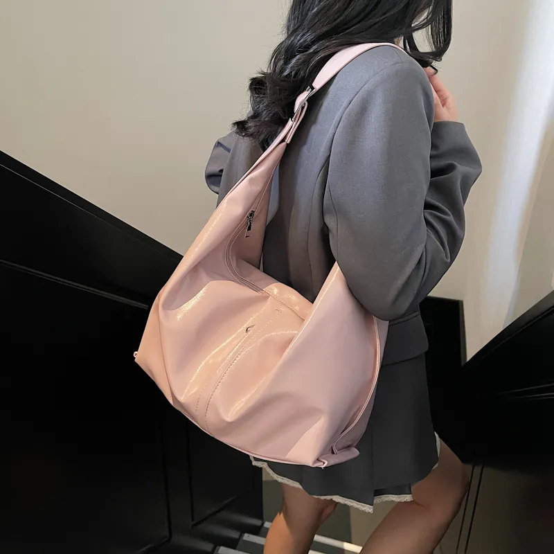 HACIN PU Shoulder Bag Regular Women's White/Silver/Black/Blue/Pink-15
