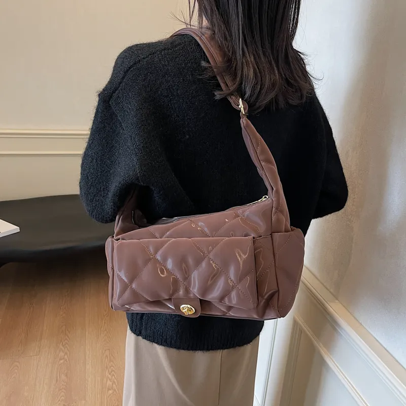 HACIN Pu Shoulder Bag Regular Women's Black/Burgundy/Brown-7