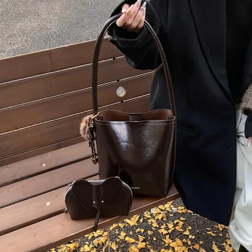 HACIN Pu Shoulder Bag Large Size Women's Black/Coffee/Brown