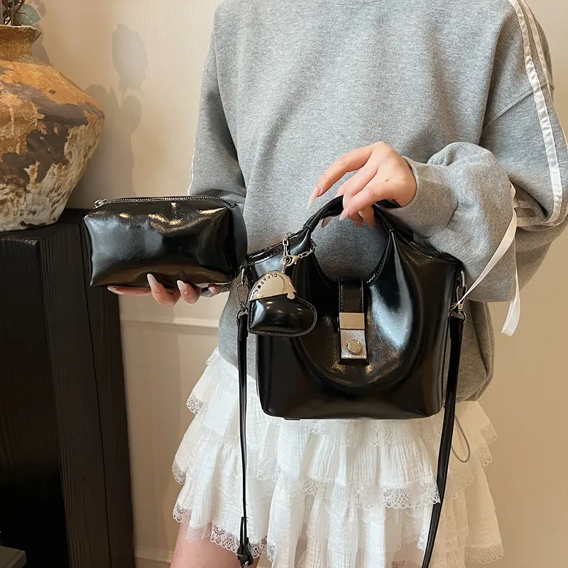 HACIN PU One Shoulder Handbag Women's White/Black/Yellow/Pink-13