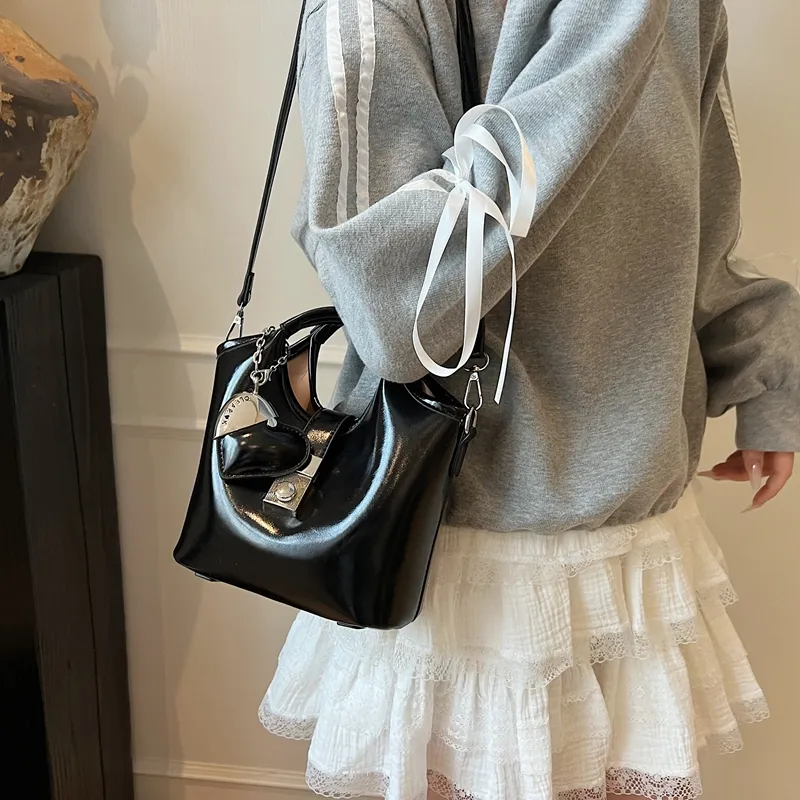 HACIN PU One Shoulder Handbag Women's White/Black/Yellow/Pink-10