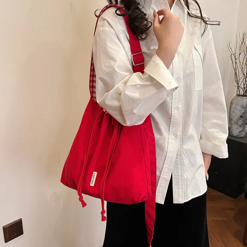 HACIN Denim Shoulder Bag Women's Red/Blue-2