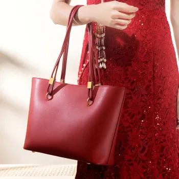 HACIN Synthetic Leather Shoulder Bag Women's Red