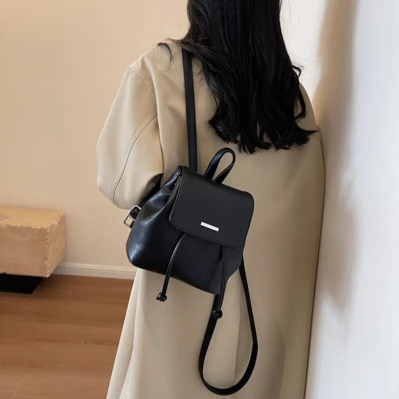 HACIN PU Backpack Regular Women's Ecru/Black-7