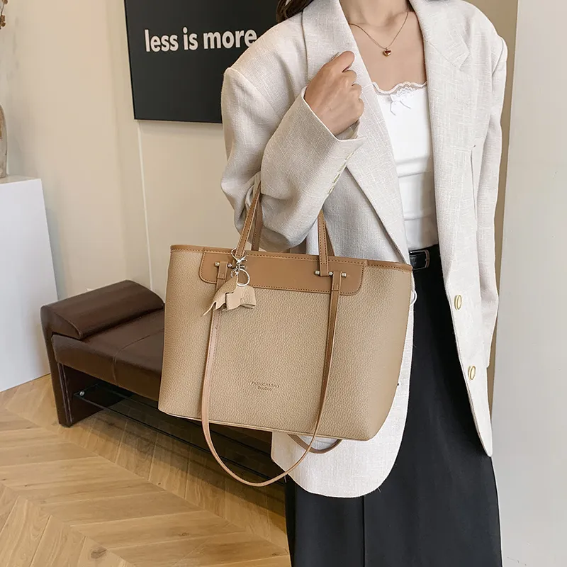 HACIN PU Shoulder Bag Regular Women's White/Black/Khaki/Brown-7