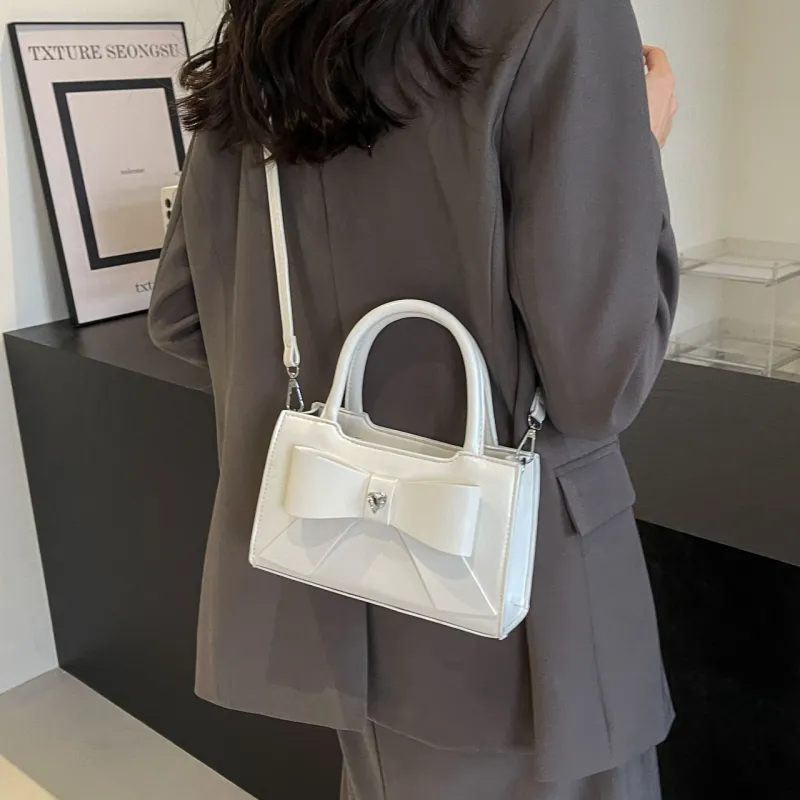 HACIN PU One Shoulder Handbag Regular Women's White/Silver/Pink/Black Blue/Black Pink-1