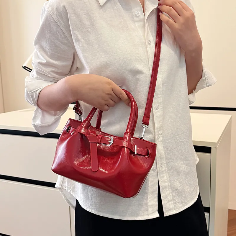 HACIN PU Crossbody Handbag Women's White/Silver/Black/Red-14