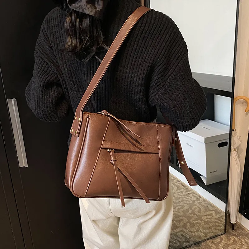 HACIN PU Shoulder Bag Regular Women's White/Black/Brown/Coffee-7