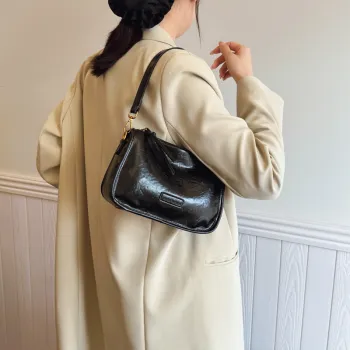 HACIN PU Handbag Women's Black/Burgundy/Coffee