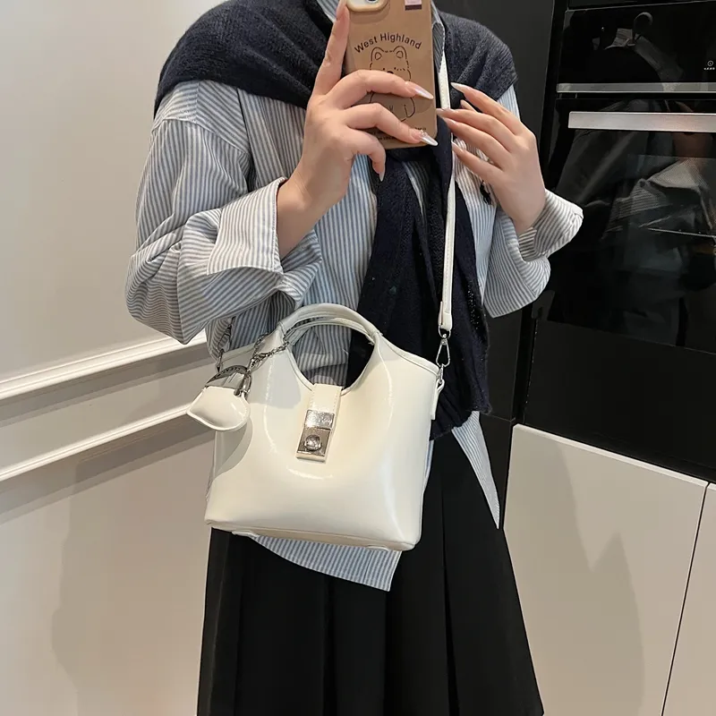 HACIN PU One Shoulder Handbag Women's White/Black/Yellow/Pink-2