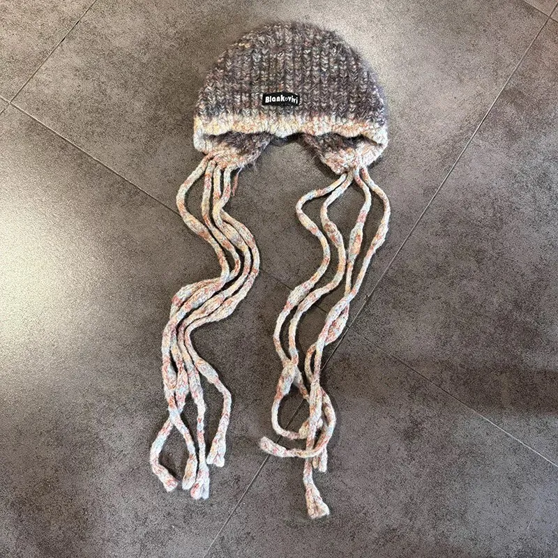 AAJF Beanies Women's-4