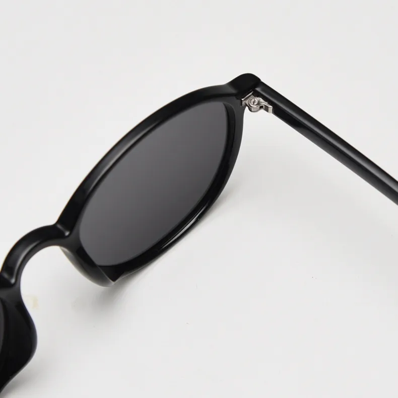 AAJF TR/Memory Plastic Oval Sunglasses Unisex-2