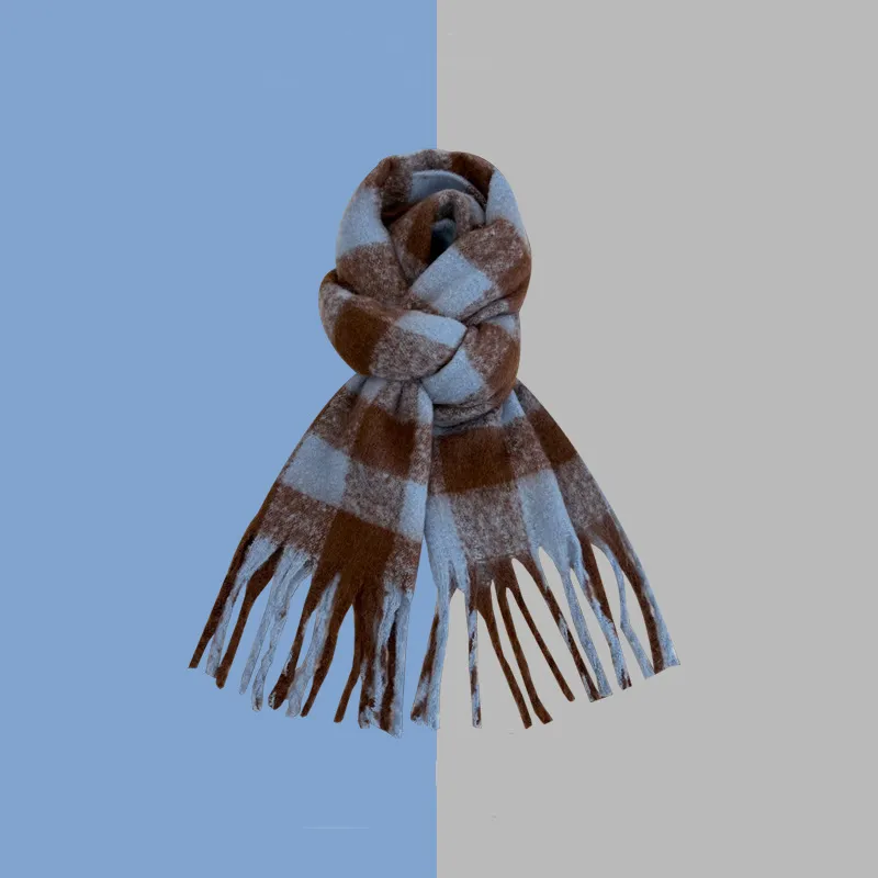 AAJF Knit Scarves Women's-7