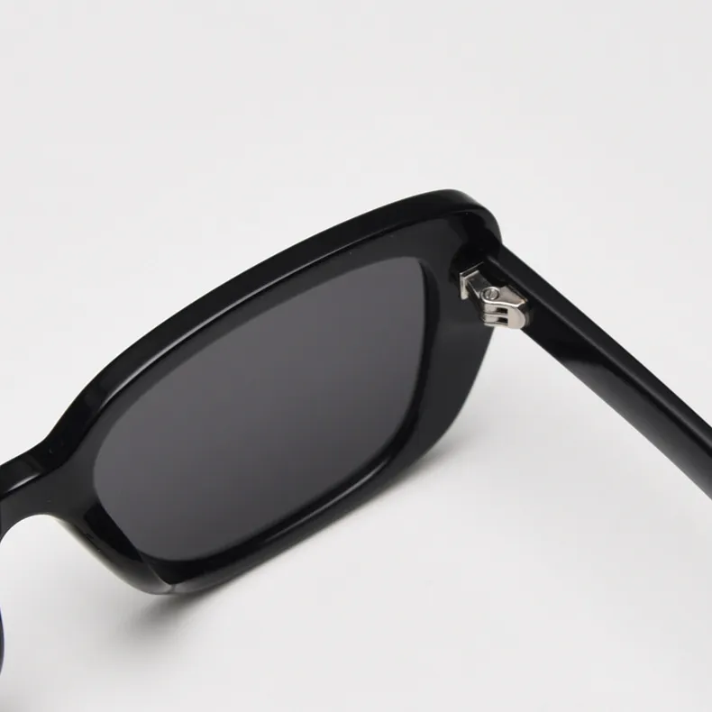 AAJF TR/Memory Plastic Oval Sunglasses Unisex-2
