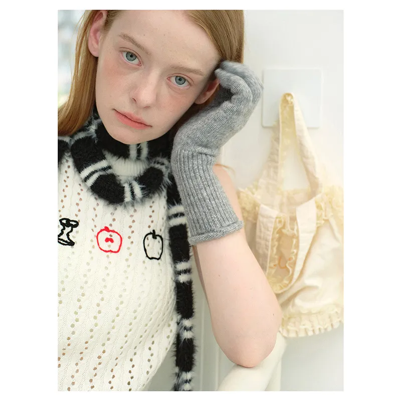 AAJF Wool Acrylic Knit Gloves Women's-17