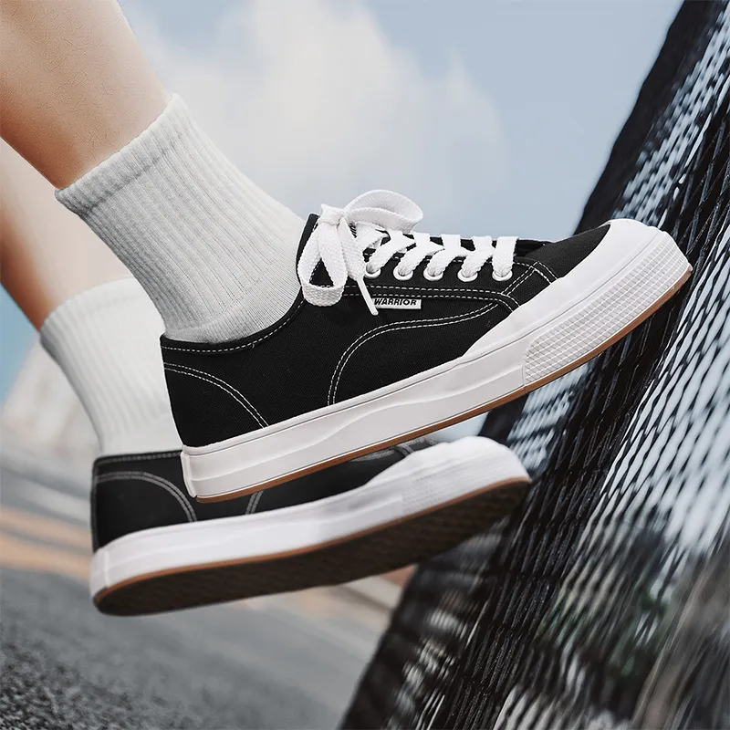 Warrior Slip Resistant And Breathable Low Top Canvas Shoes Unisex-6